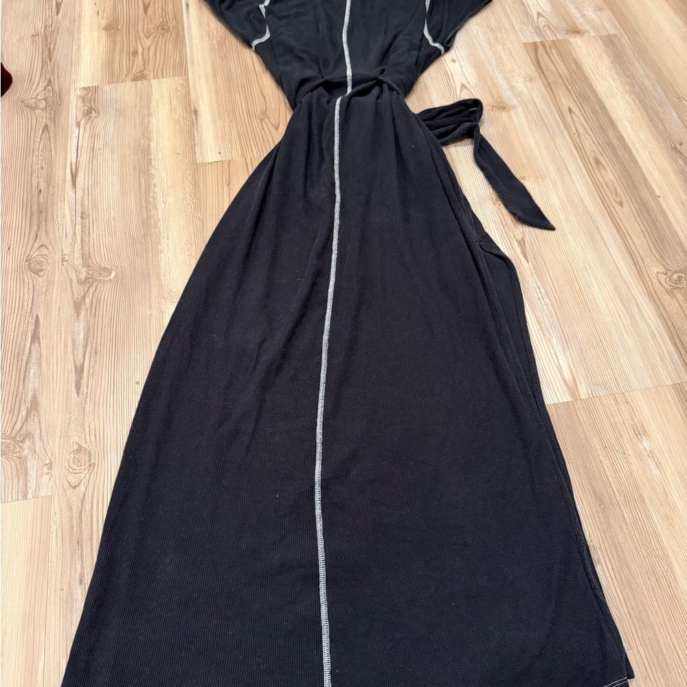 *ACCT CLOSING MAKE OFFER* Free People Midi/Maxi Contrast T-shirt Dress-Size XS